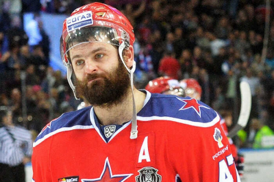 Миллионы, банк и предательство: как хоккеист Радулов оставил партнёра без имущества на Арбате