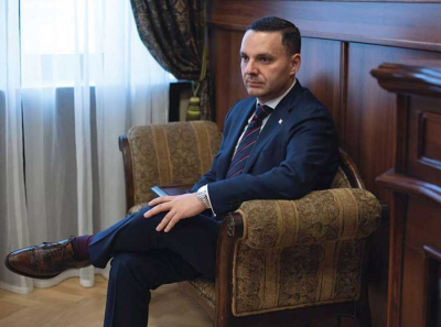 Бывший торговец порнокнигами снимал за счет Гренады особняк за 1 млн долл