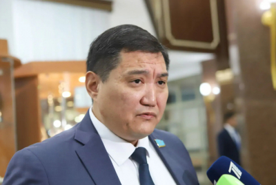 Депутат Базарбек раскрыл схему с ЕСУ и стал мишенью для российских пабликов