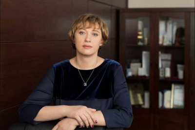 Анна Яковлева и клан МВД: как старший опер Михаил Тарасов сливал ей данные о банковских счетах семьи заммера по соцвопросам Анастасии Раковой