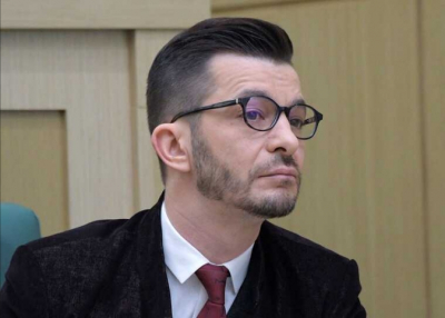 &laquo;Русфинанс Банк&raquo; подал иск к Андрею Курпатову после того, как его Porsche 911 не нашли в залоге
