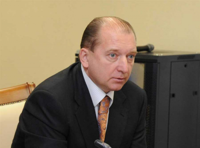 Ростеховская братва против друг друга: Артяков-младший и Авдолян играют в судебный захват 615 миллионов