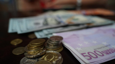 Павел Корниенко из KASE сообщил, что курс доллара превышал 500 тенге