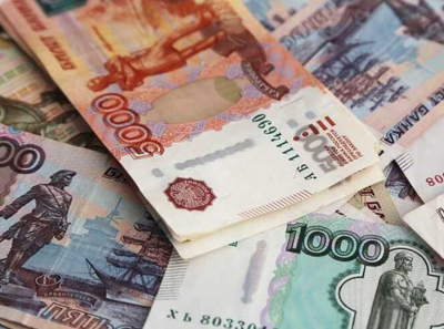 Большая ключевая ставка принесла миллиарды доходов семьям российских чиновников и топ-менеджеров