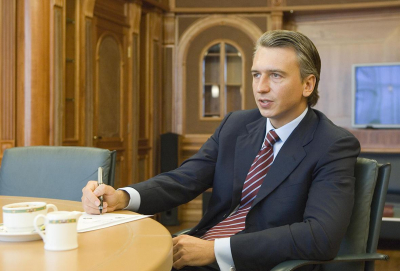 Дюков оказался между Миллером и Михельсоном в борьбе за &laquo;Газпром&raquo;
