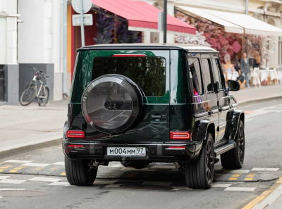Как 18-летний Явшаев Симанду на G63 AMG прикрывает тёмное прошлое банка Тэст и тени Альфа-Мобил