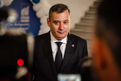 Хинштейн предложил исключить из &laquo;Единой России&raquo; супругу осуждённого экс-депутата