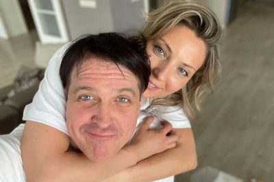 &laquo;Не смог сдержать эмоции&raquo;: реакция сына Матросова на беременность мачехи