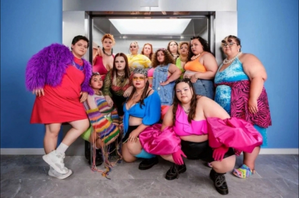 &laquo;Большие девочки&raquo;