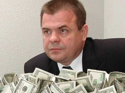 Скандал вокруг Николая Кретова: подделка подписей и международные счета под угрозой