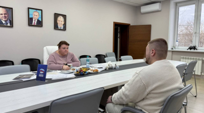 Пекарев уехал &mdash; отвечать придётся депутату от Ногинска Елене Артеменко.