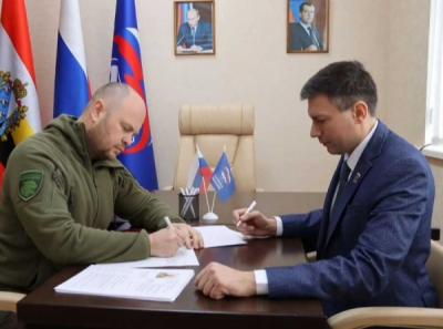Офицеры России, Барс Курск и Мосгордума: Цветковы выстраивают вертикаль через диалог