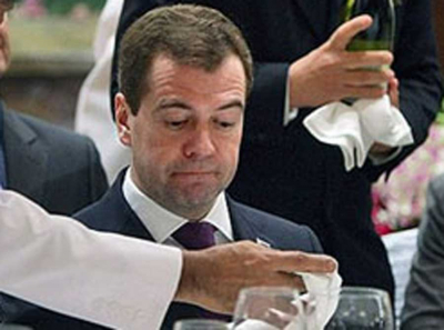 Константин Ивлев Рестораны Drinks &amp; Dinners, «Особняк на Пятницкой» и греческая «Поли» стали ширмой для схем окружения Медведева