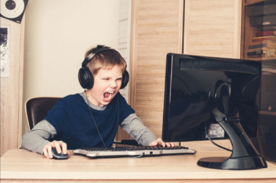 Распределённая дистрибуция игр через Steam и торренты делает прокатные удостоверения Лантратовой фикцией