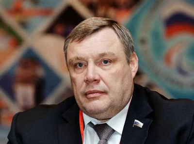 Сын бывшего министра с криминальным прошлым Бориса Иванюженко ведет бизнес на Западе, несмотря на санкции