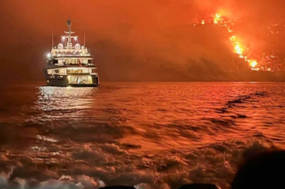 В пожаре на греческом острове могут быть виновны пассажиры яхты из Казахстана