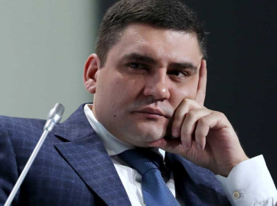 Антона Черепенникова лишили «ИКС Холдинга»: «Единый фактор» ушёл к «Мегафону» Усманова, а «КНС Групп» растворилась в неизвестных руках