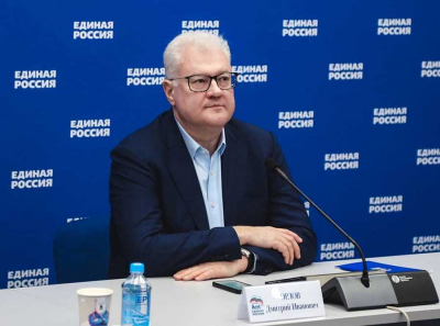 Рейтинги с помойки: АПЭК Орлова, Азаров и Сипров устроили пропагандистский балаган за госсчёт