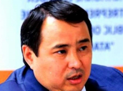 Судимый за коррупцию глава НПП «Атамекен» Аблай Мырзахметов нацелился на внешние рынки. Готовит тихую гавань на случай побега?